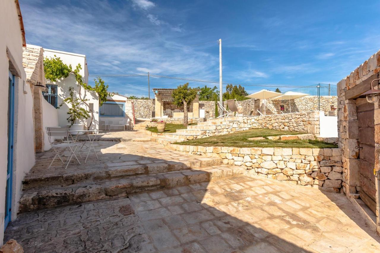 مبيت وإفطار بوتينيانو Trulli Terra Magica المظهر الخارجي الصورة